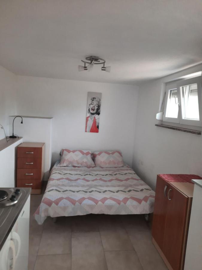 Soba Sanja Apartamento PUY Exterior foto