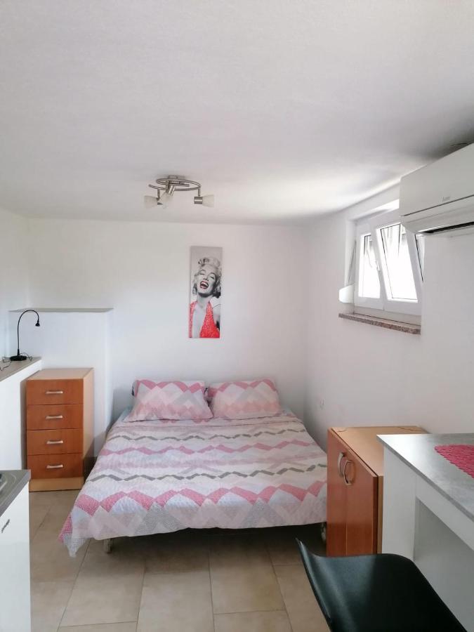 Soba Sanja Apartamento PUY Exterior foto